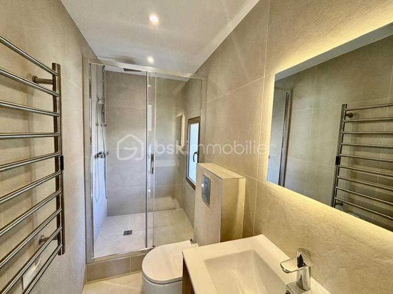 Maison de ville - 79 m² - 3 pièces