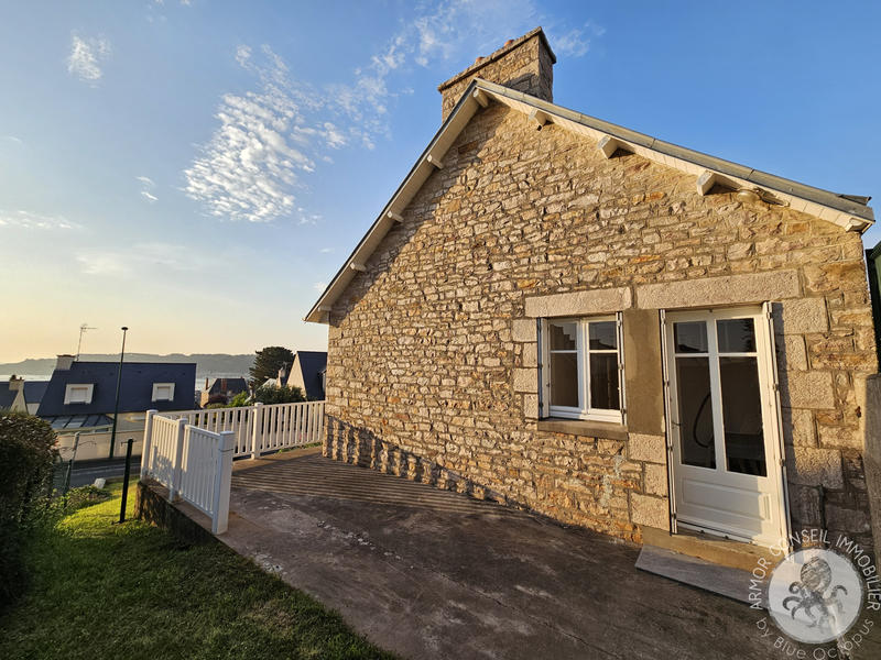 Maison - 93 m² - 6 pièces