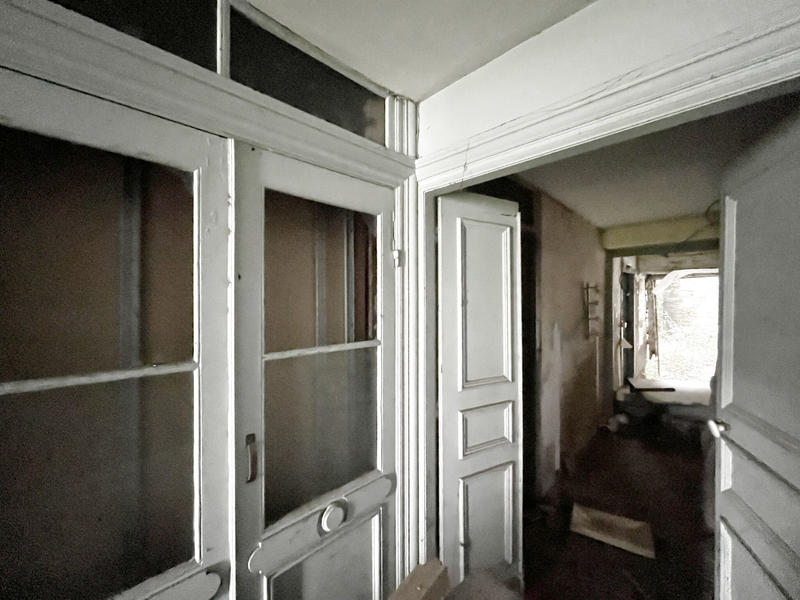 Maison - 350 m² - 12 pièces