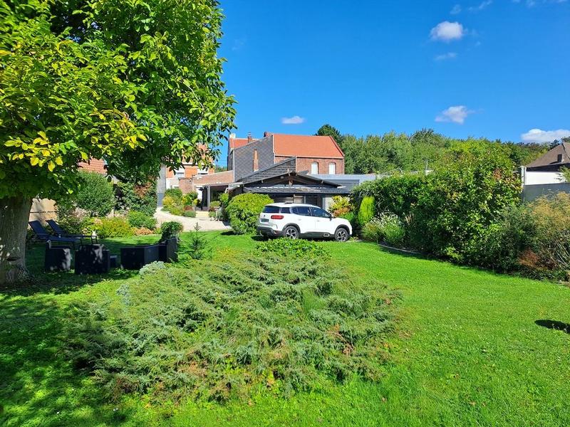 Maison - 192 m² - 3 pièces