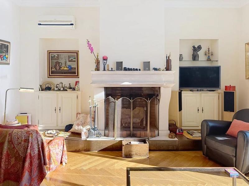 Appartement - 96 m² - 3 pièces