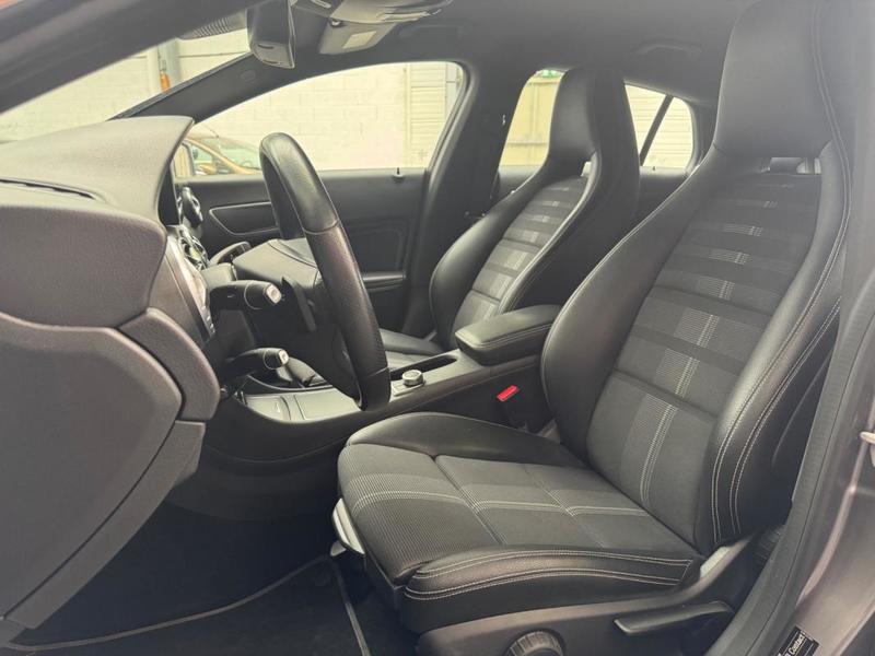 Mercedes Classe Cla Shooting Brake 220 Cdi 175 Sensation 7g-Dct Bva