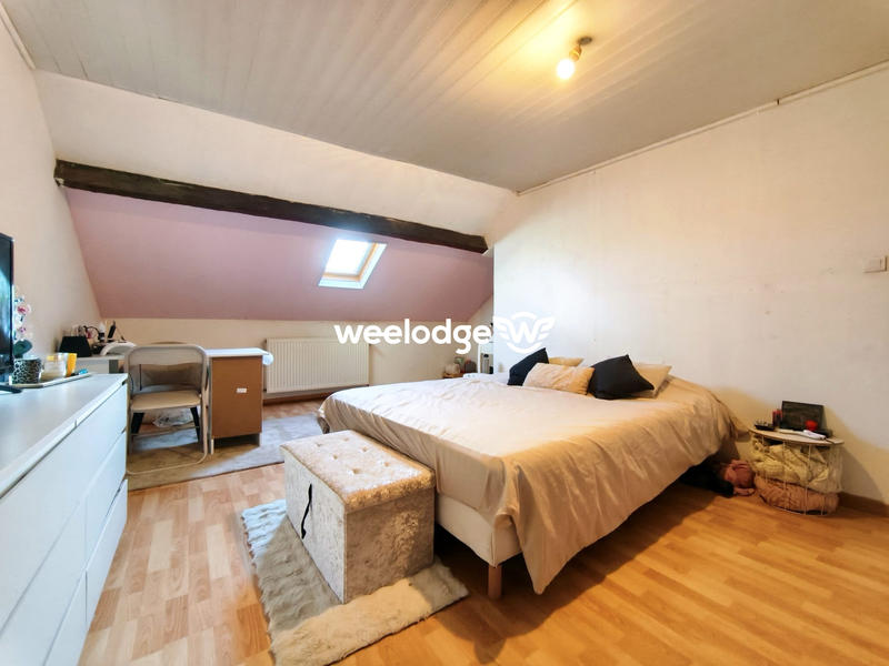 Maison - 93 m² - 4 pièces