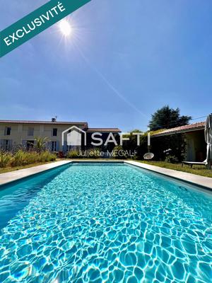 Maison - 284 m² - 8 pièces