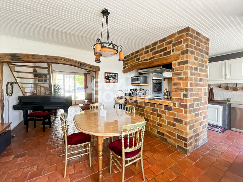 Maison - 144 m² - 6 pièces