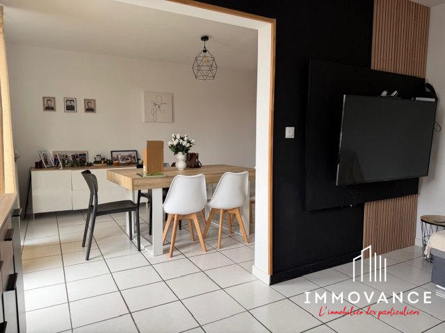 Appartement - 90 m² - 5 pièces