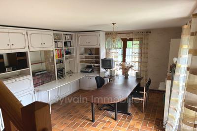 Maison - 160 m² - 8 pièces