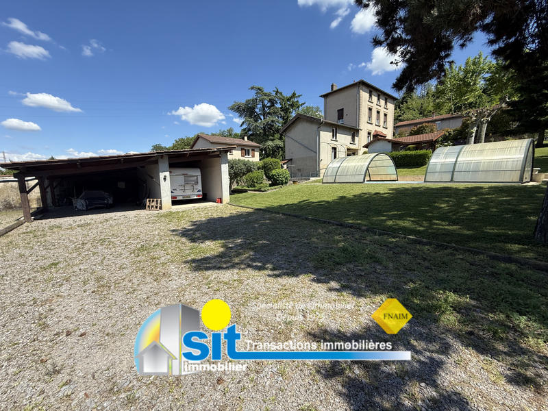 Maison - 198 m² - 7 pièces