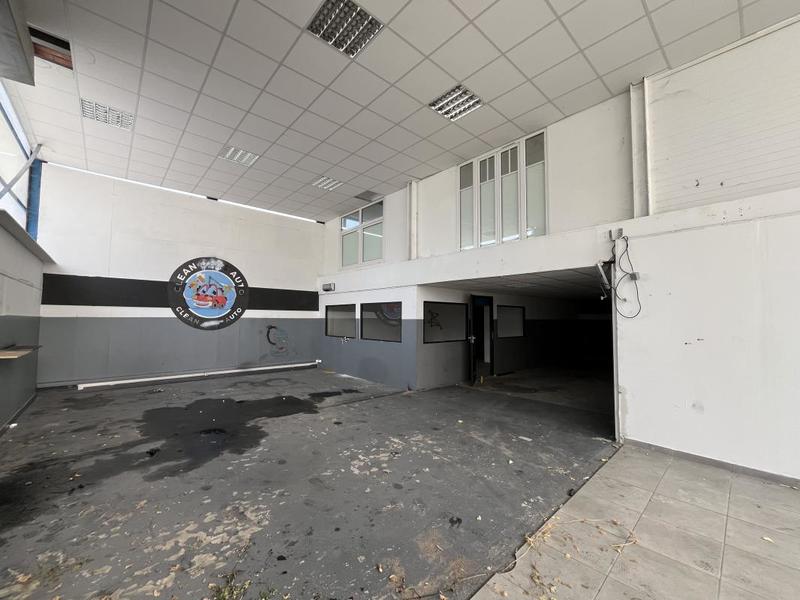 Immeuble - 720 m² - 25 pièces