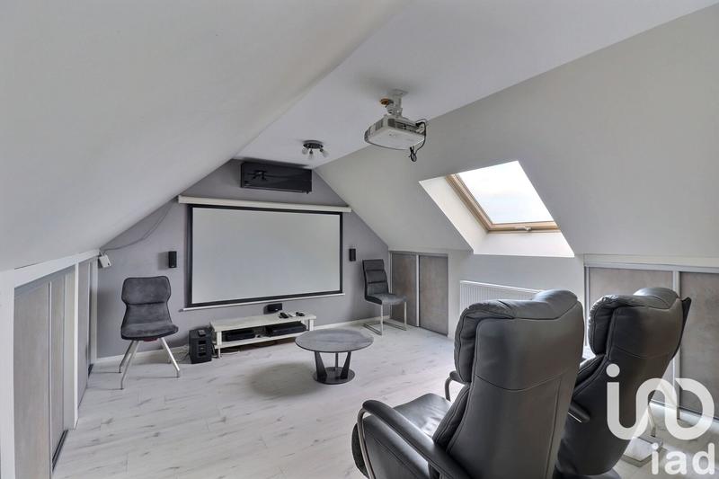 Maison - 150 m² - 8 pièces