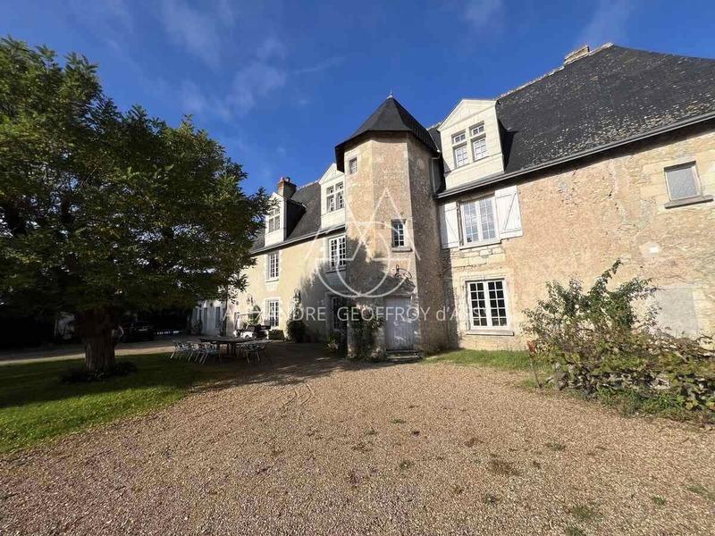 Château - 820 m² - 28 pièces