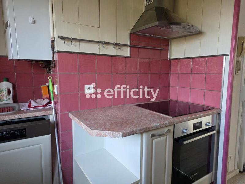 Appartement - 77 m² - 3 pièces