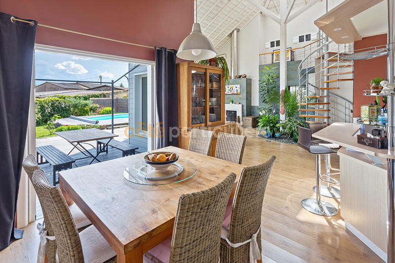 Maison - 173 m² - 7 pièces