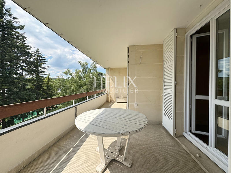 Appartement - 124 m² - 4 pièces