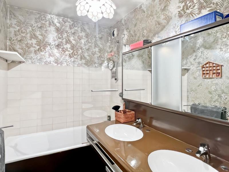 Appartement - 105 m² - 4 pièces