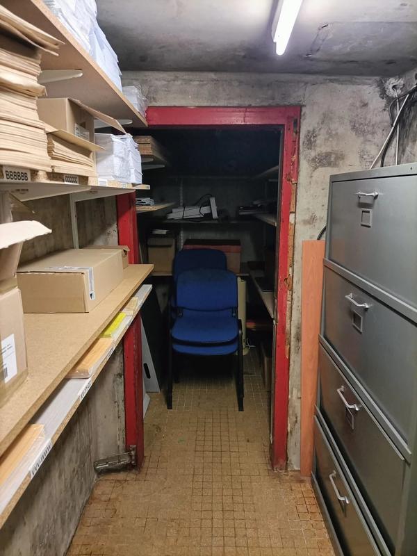 Local commercial - 42 m² - 2 pièces