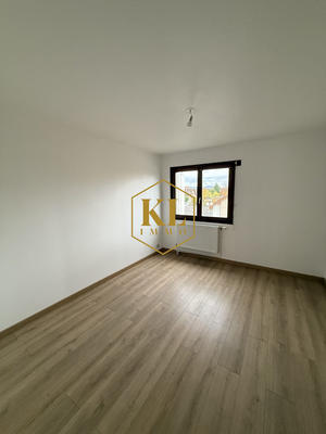 Appartement - 82 m² - 4 pièces