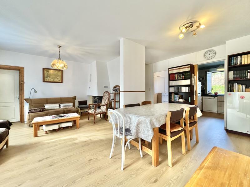 Maison - 108 m² - 6 pièces