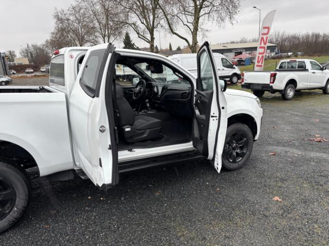 Isuzu d-max N60 Space Cab 1.9 164 Ch 4x4 Nitro Sport Tva Recuperable Pour les Pros