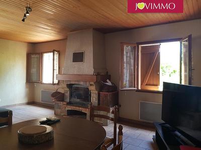 Maison - 135 m² - 7 pièces