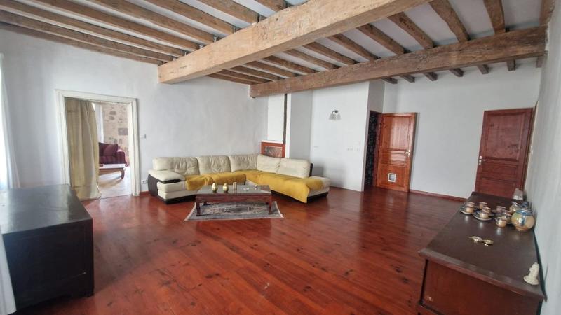 Maison - 180 m² - 3 pièces