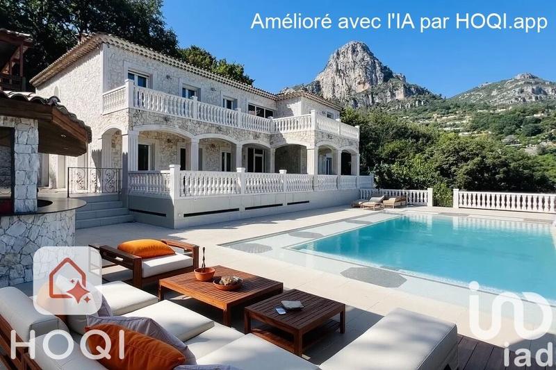 Maison - 252 m² - 7 pièces