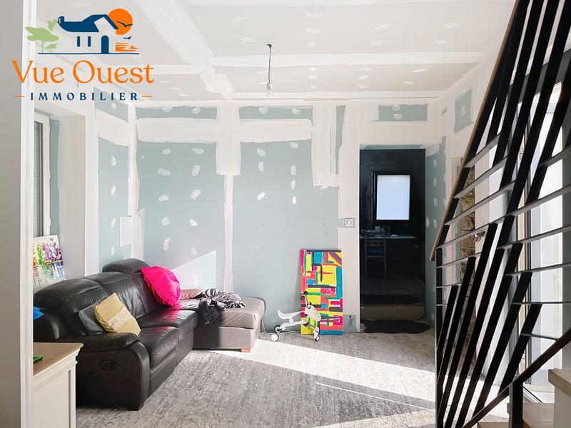 Maison - 96 m² - 4 pièces