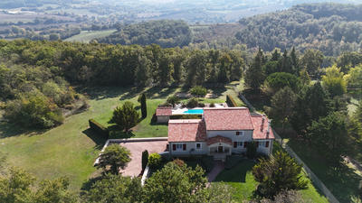 Maison - 174 m² - 6 pièces