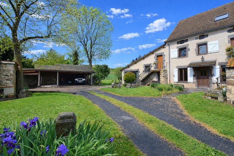 Maison - 195 m² - 6 pièces