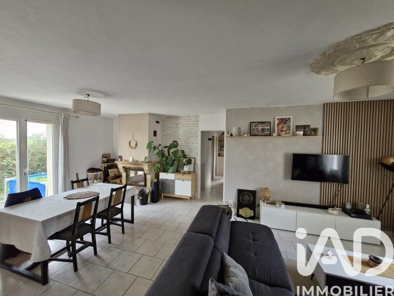 Maison - 91 m² - 4 pièces