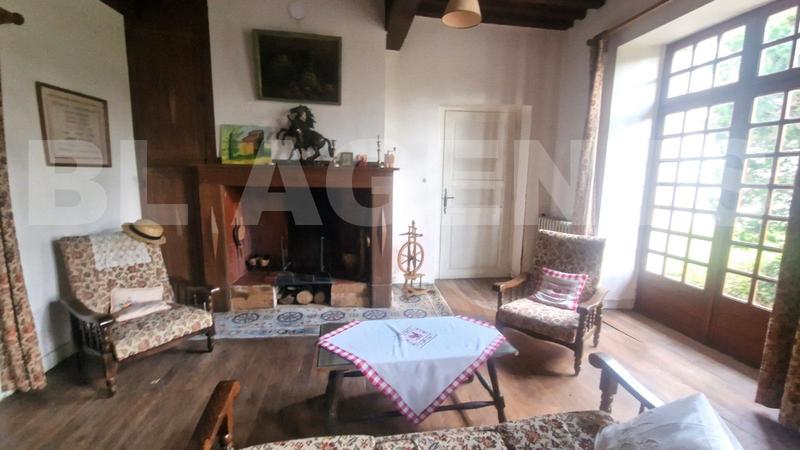 Maison - 228 m² - 6 pièces