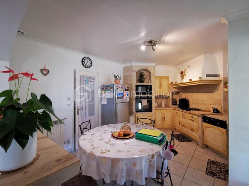 Villa - 151 m² - 6 pièces