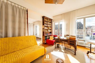 Appartement - 145 m² - 4 pièces