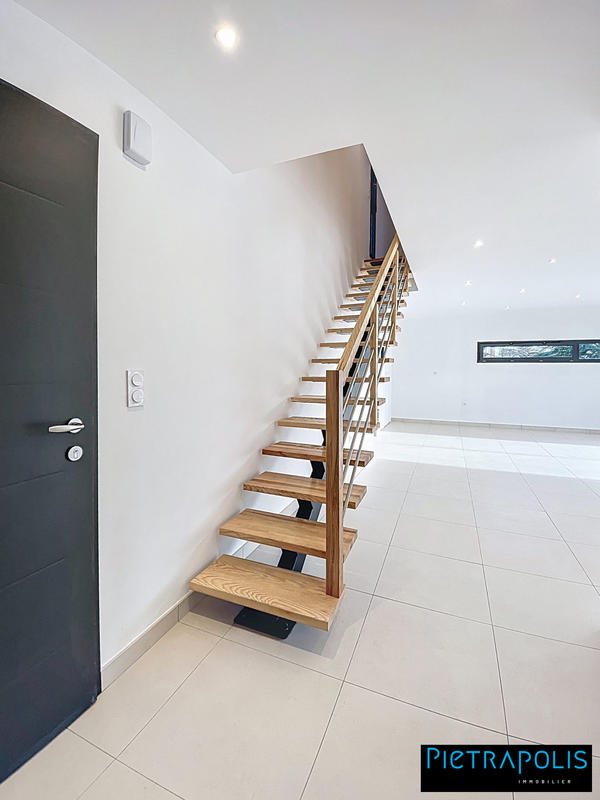 Maison contemporaine - 127 m² - 5 pièces