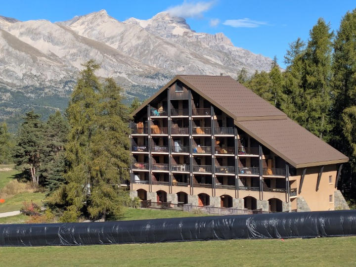 Studio - 30 m² - 1 pièce