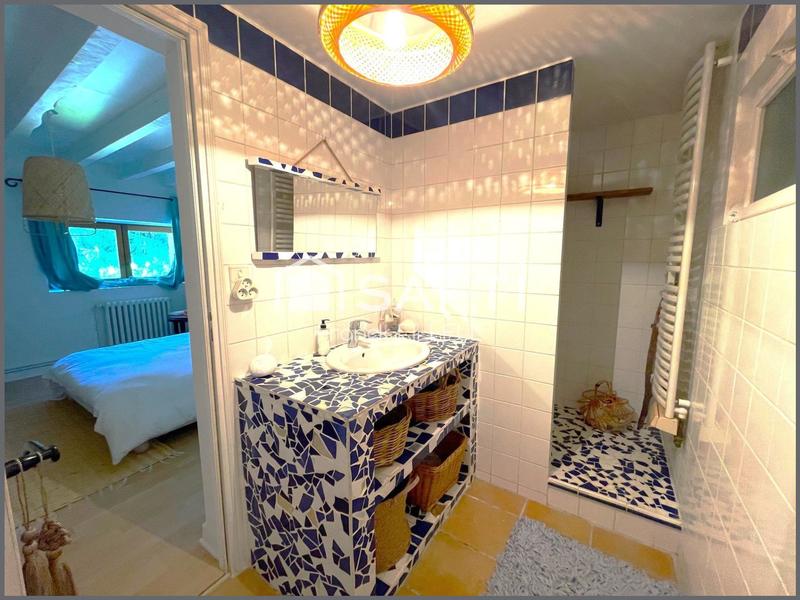 Maison - 183 m² - 7 pièces