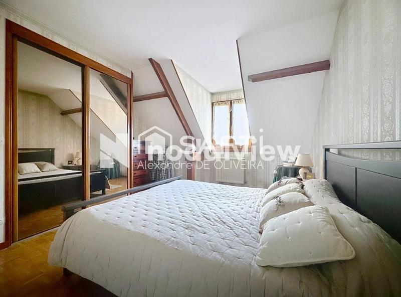 Maison - 101 m² - 5 pièces