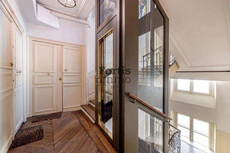 Appartement - 128 m² - 5 pièces