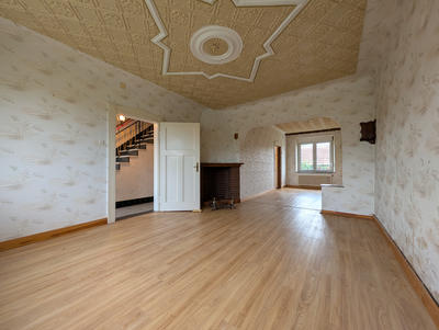 Maison - 101 m² - 5 pièces