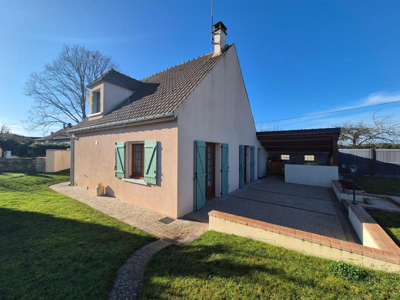 Maison - 96 m² - 4 pièces