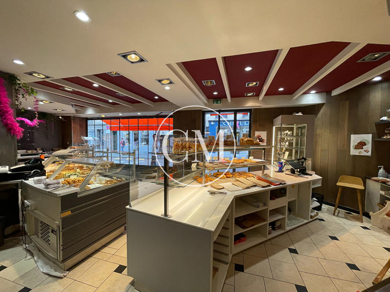 Immeuble - 12 pièces