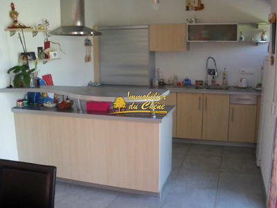 Maison - 101 m² - 5 pièces