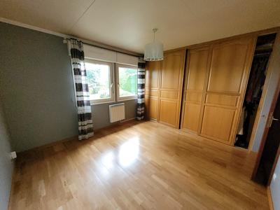 Maison - 145 m² - 7 pièces