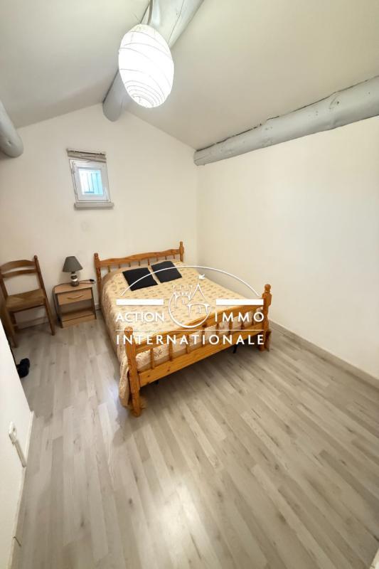 Maison - 252 m² - 8 pièces