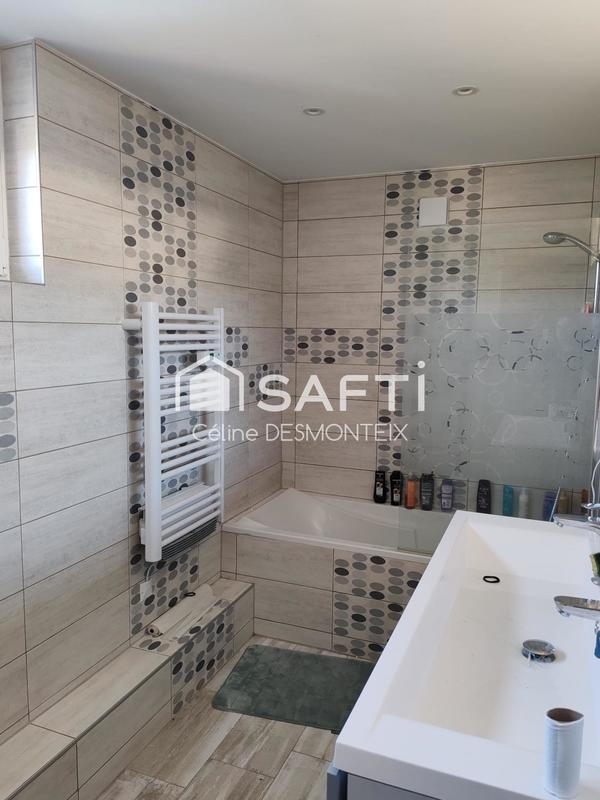 Maison - 138 m² - 6 pièces