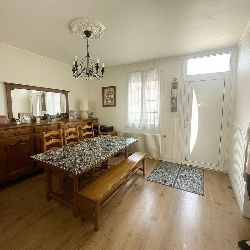 Maison - 120 m² - 6 pièces