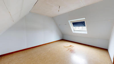 Maison - 104 m² - 5 pièces