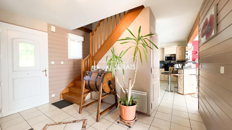 Maison - 136 m² - 5 pièces