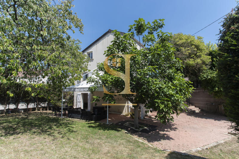 Maison - 163 m² - 6 pièces