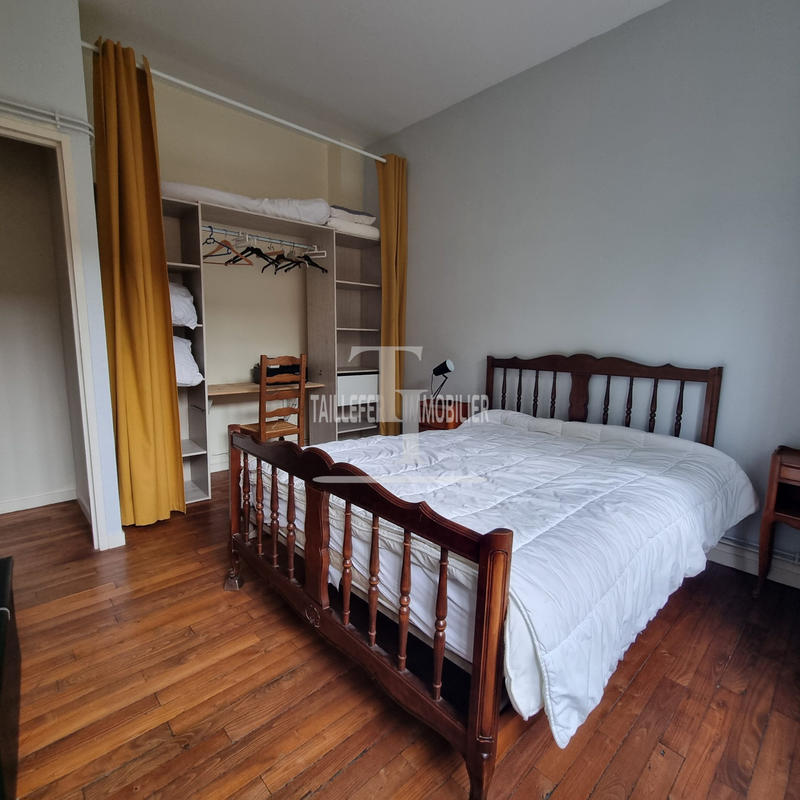 Appartement - 92 m² - 5 pièces